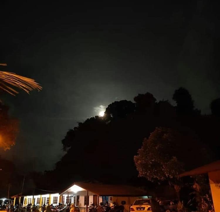 Juwita Chalet Pantai Merdeka Home Facebook
