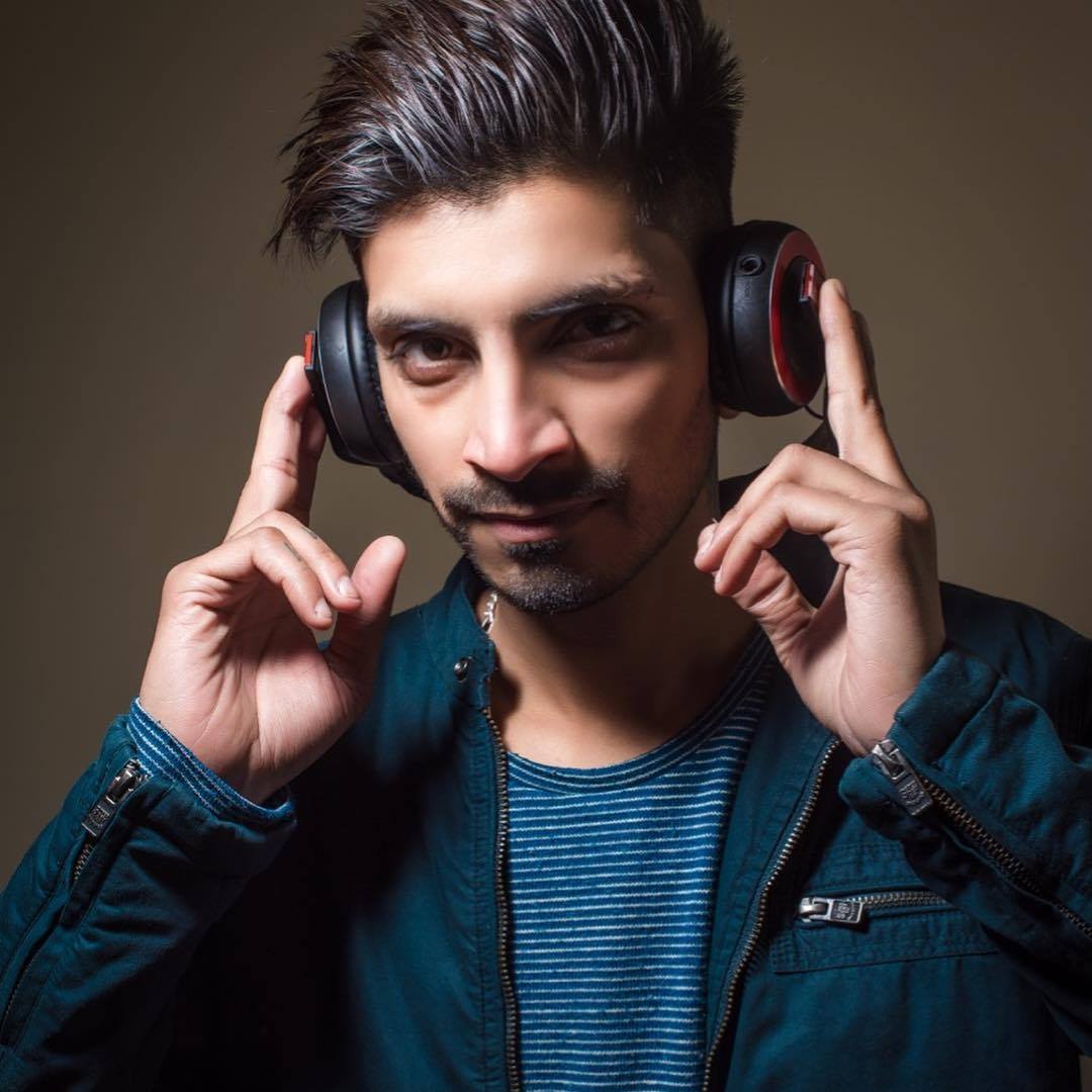 Dj Ravin Offecial