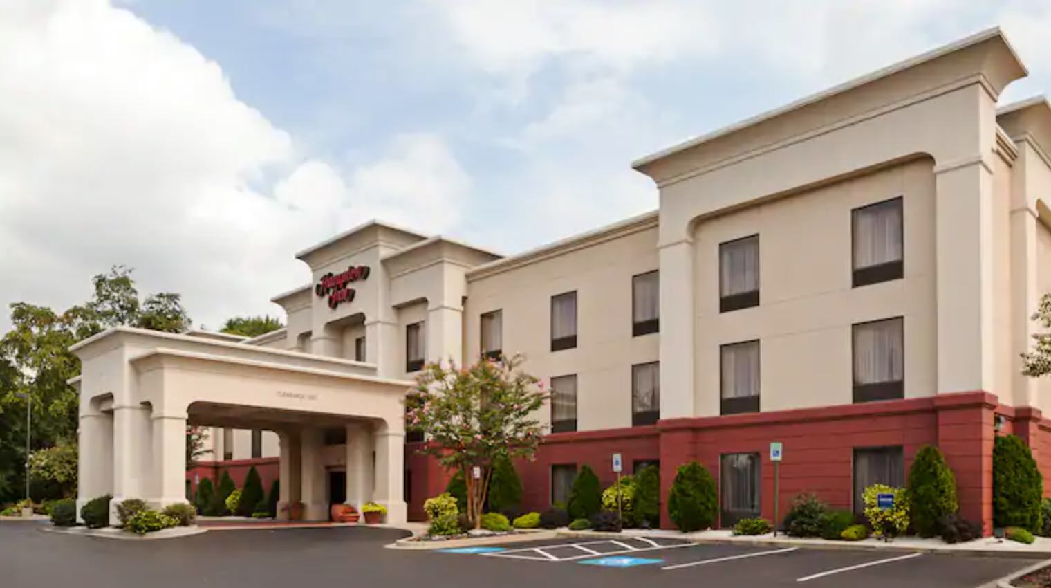 Hampton Inn Elkton | Elkton MD