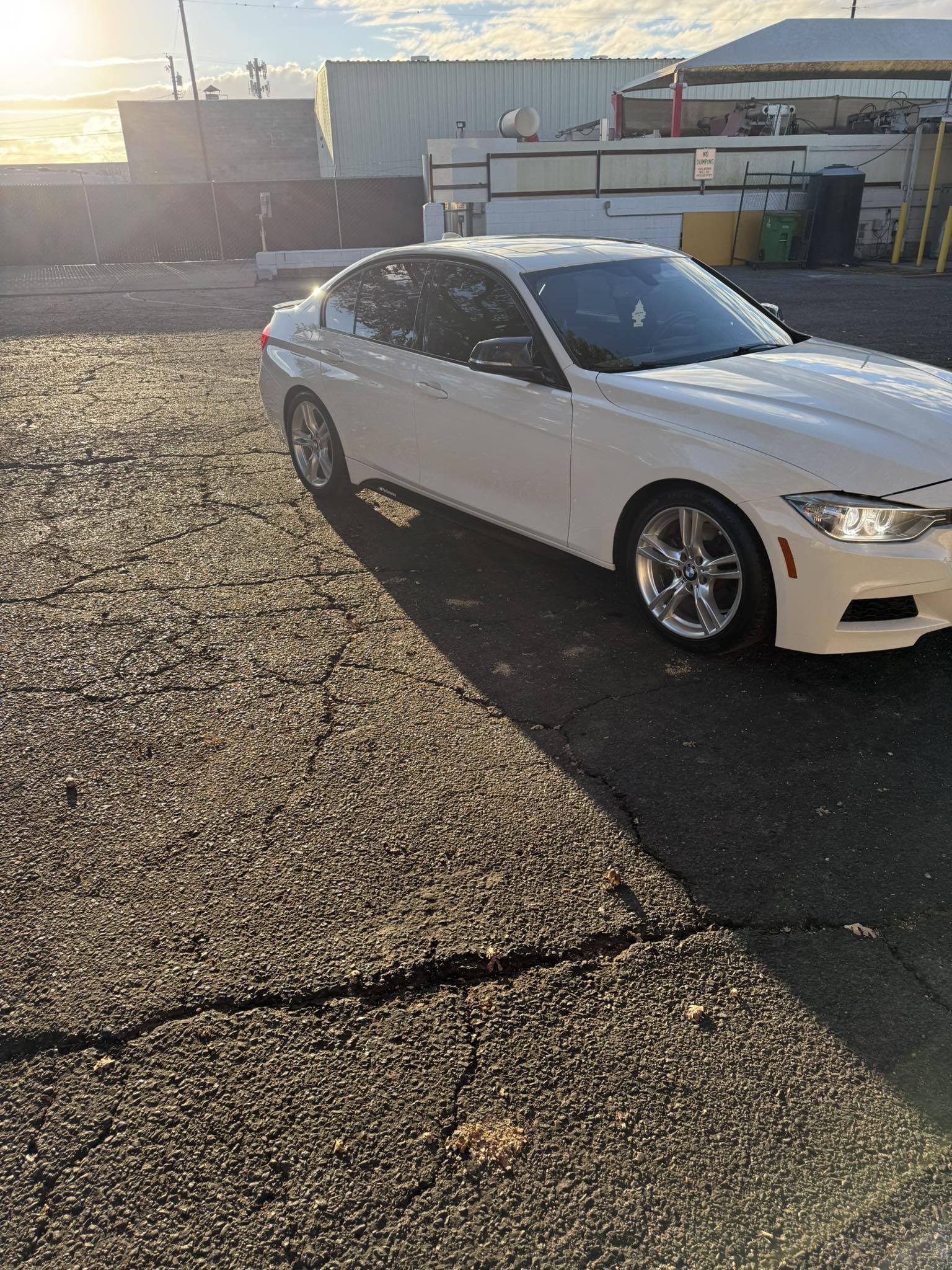 This screen came from a 2012 328i but will fit several different 