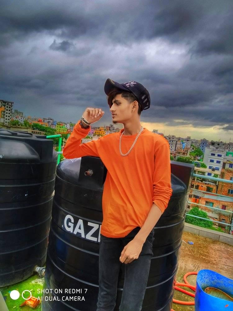 RJ Arif | Facebook