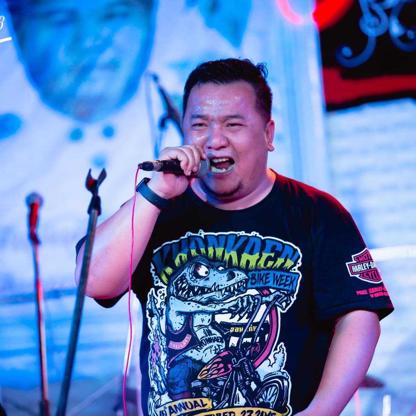 📸 ดูโพสต์นี้บน Facebook... - Sunya Hengsirirat | Facebook