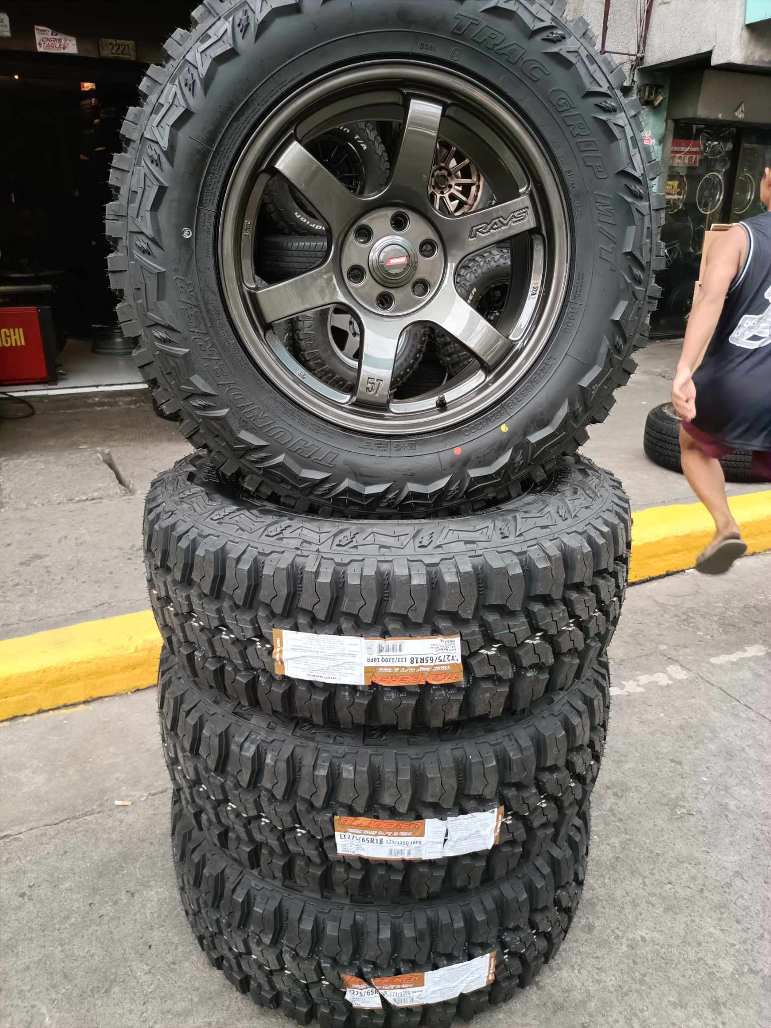 Volk Rays Te37 wheels and Thunderer tires for sale