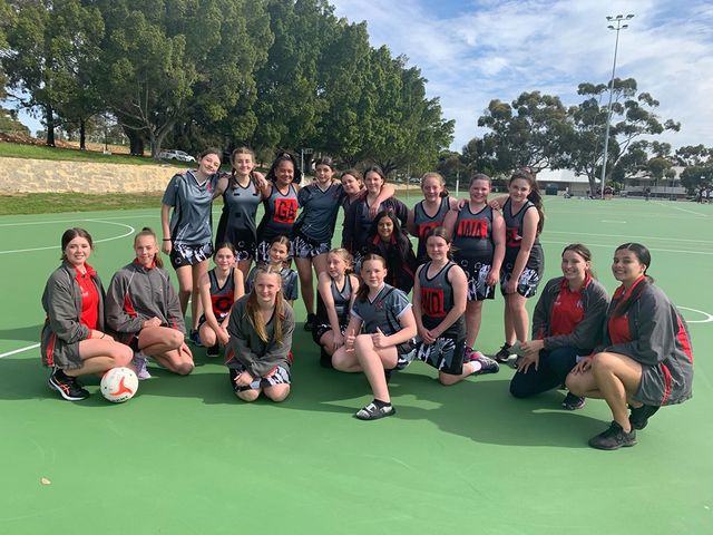 The Year 7 Netball Girls... - Rockingham Senior High School