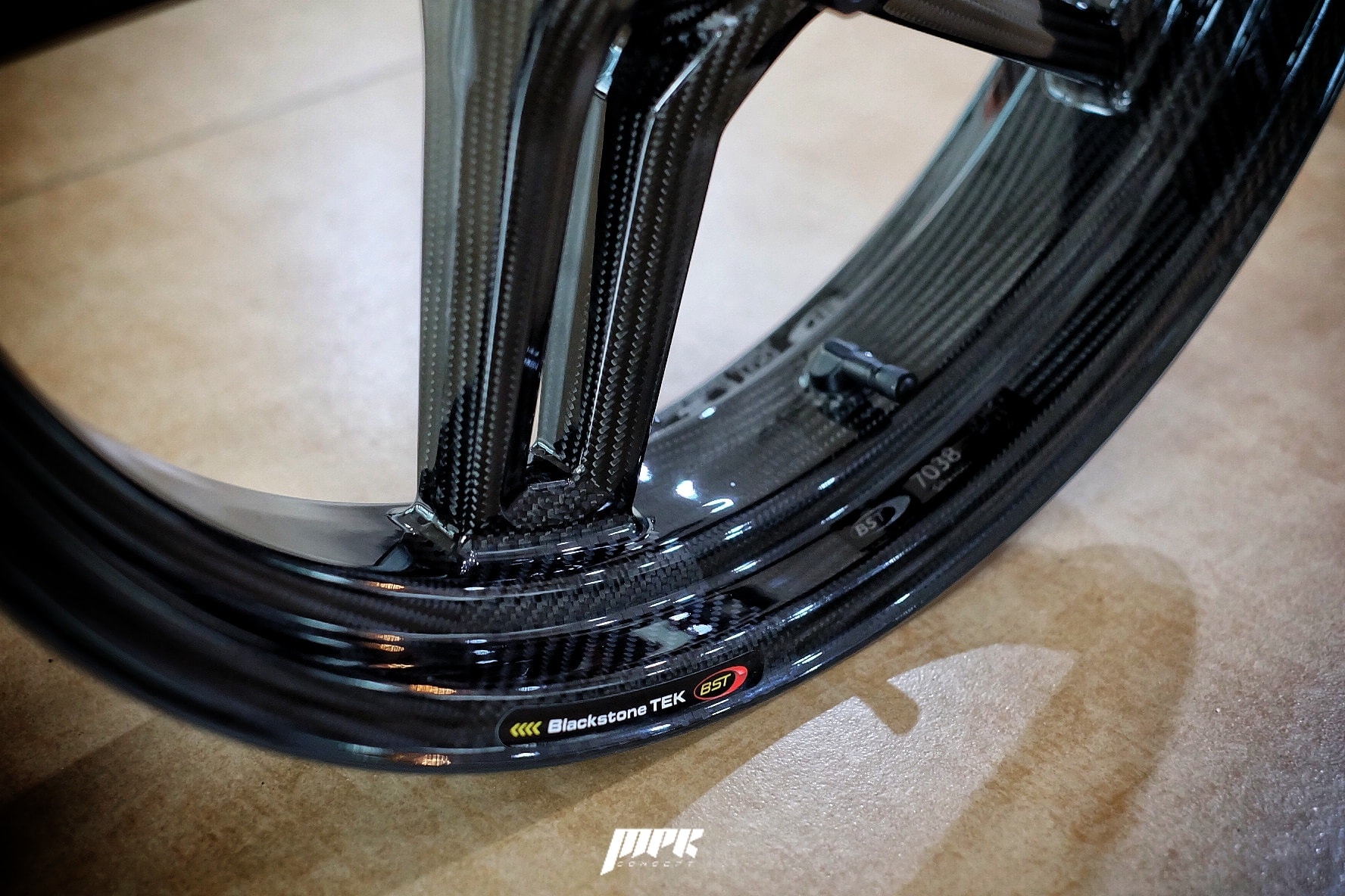 MPK Concept - 💙BST CARBON WHEELS RAPID TEK BMW S1000RR 2019-2020💙__ล้อ ...