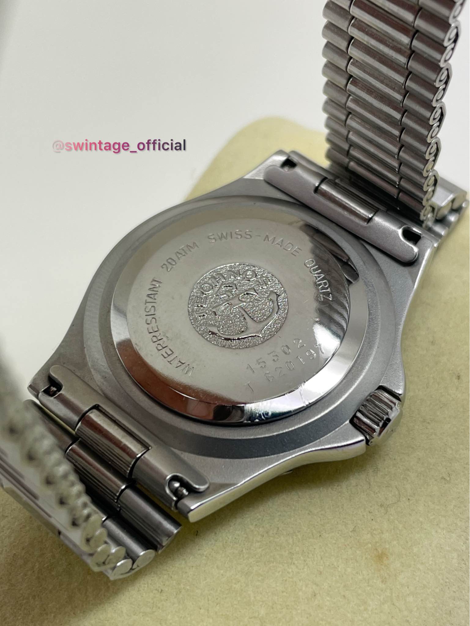 Technos Super Diver Grey Dial Swiss Made Ref : 15302 Size : 30mm 