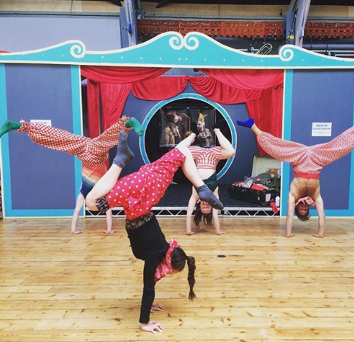 Handstand