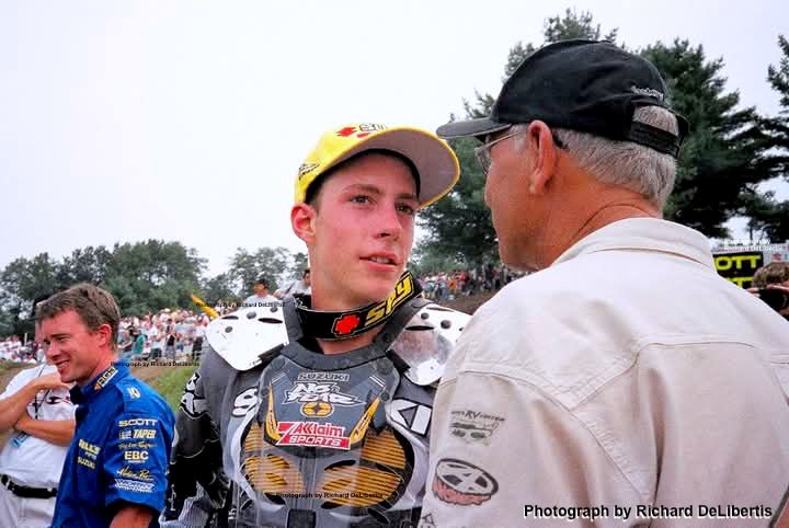 Stewart MacLeod wins 2000 South African Superbike Championship
