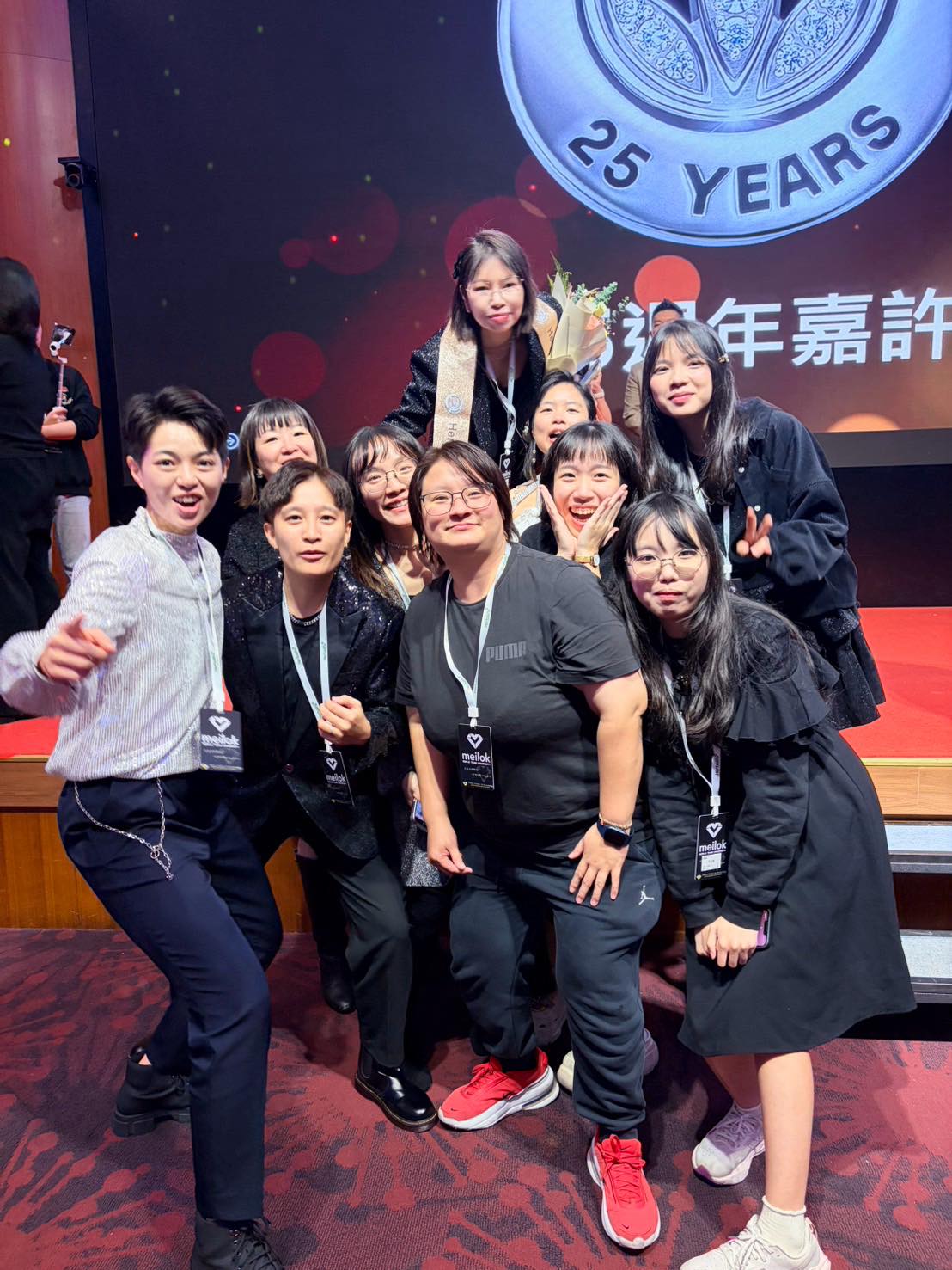 欣如 - 你知道嗎？ 鑽石之所以珍貴，不是因為它漂亮， 而是因為它具備「4C」。 而真正的領袖，也有自己的 4C： Character 人格 ...