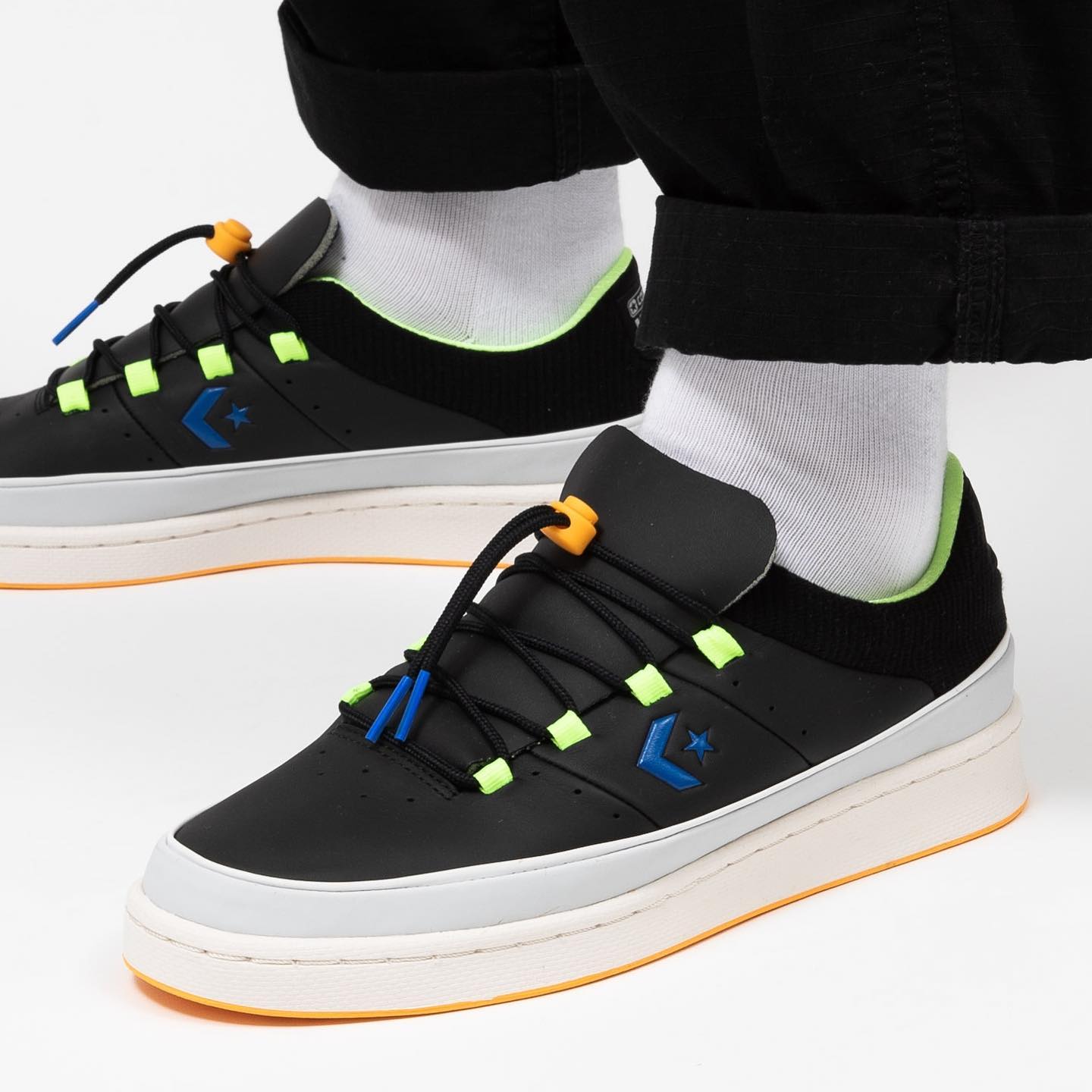outNOW ? Converse Pro Leather Ox 