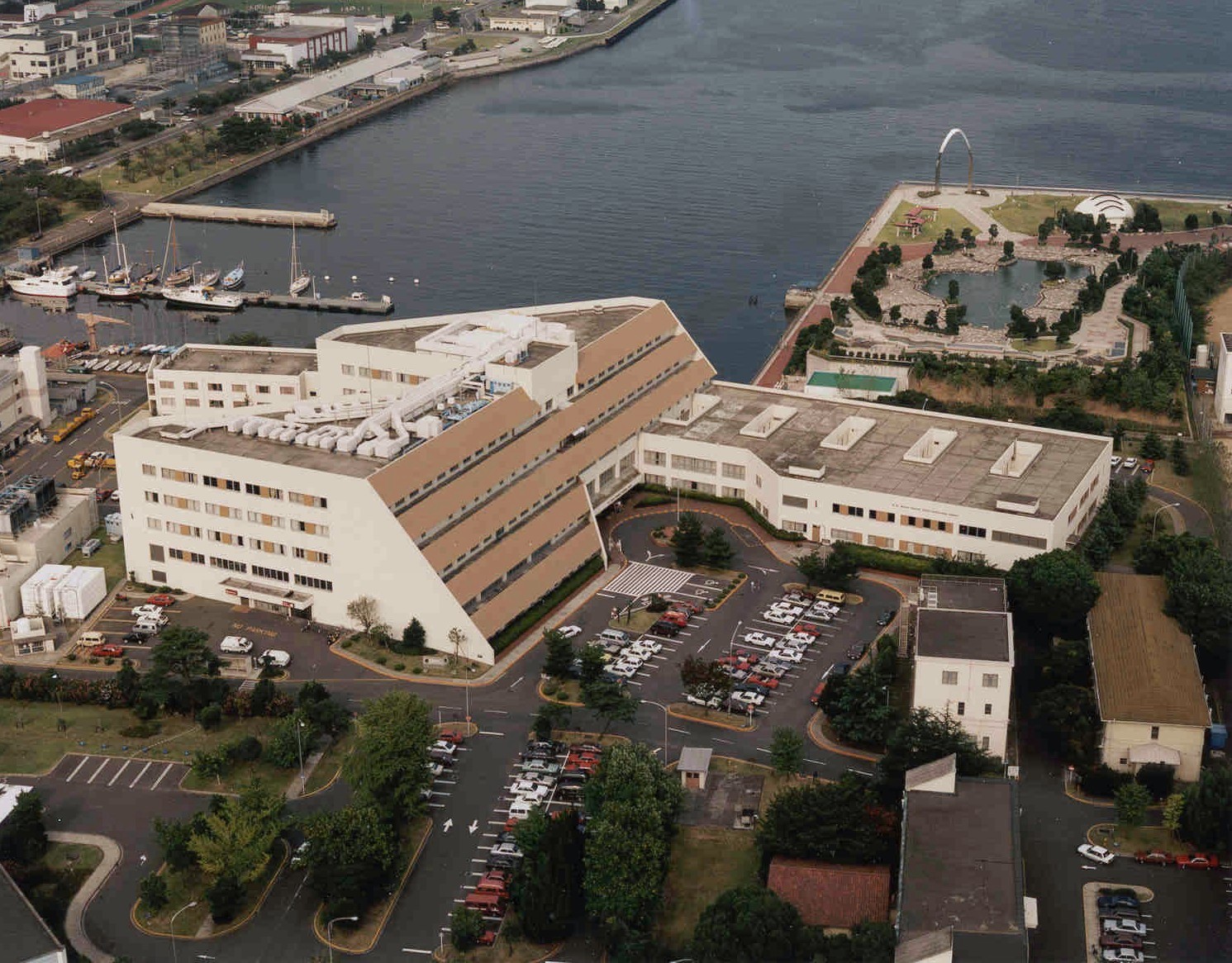 yokosuka naval hospital
