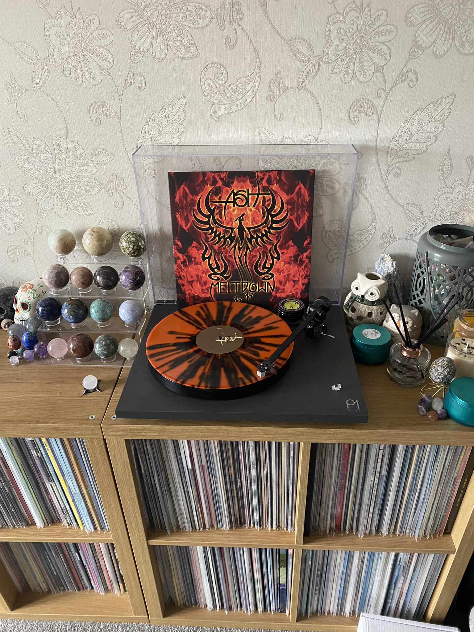 Ash's Meltdown album on limited edition orange and black splatter