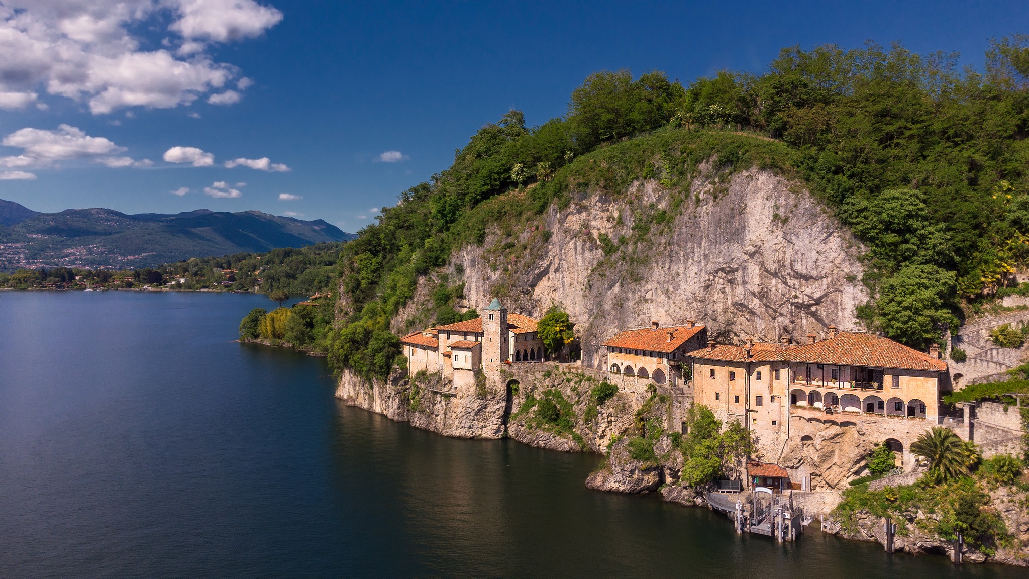 Case sul Lago d'Orta -... - Case sul Lago d'Orta - Ortalloggi