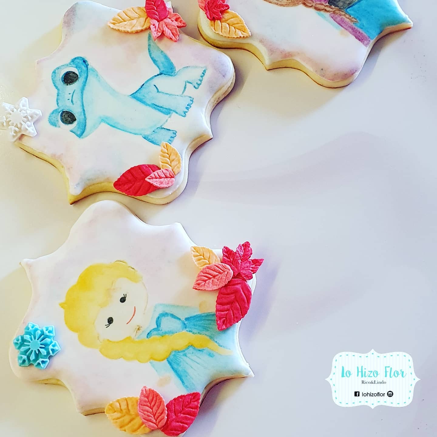 Lo Hizo Flor - 🍁🍂 Frozen II 🍂🍁 . Elsa & Anna son furor y... | Facebook