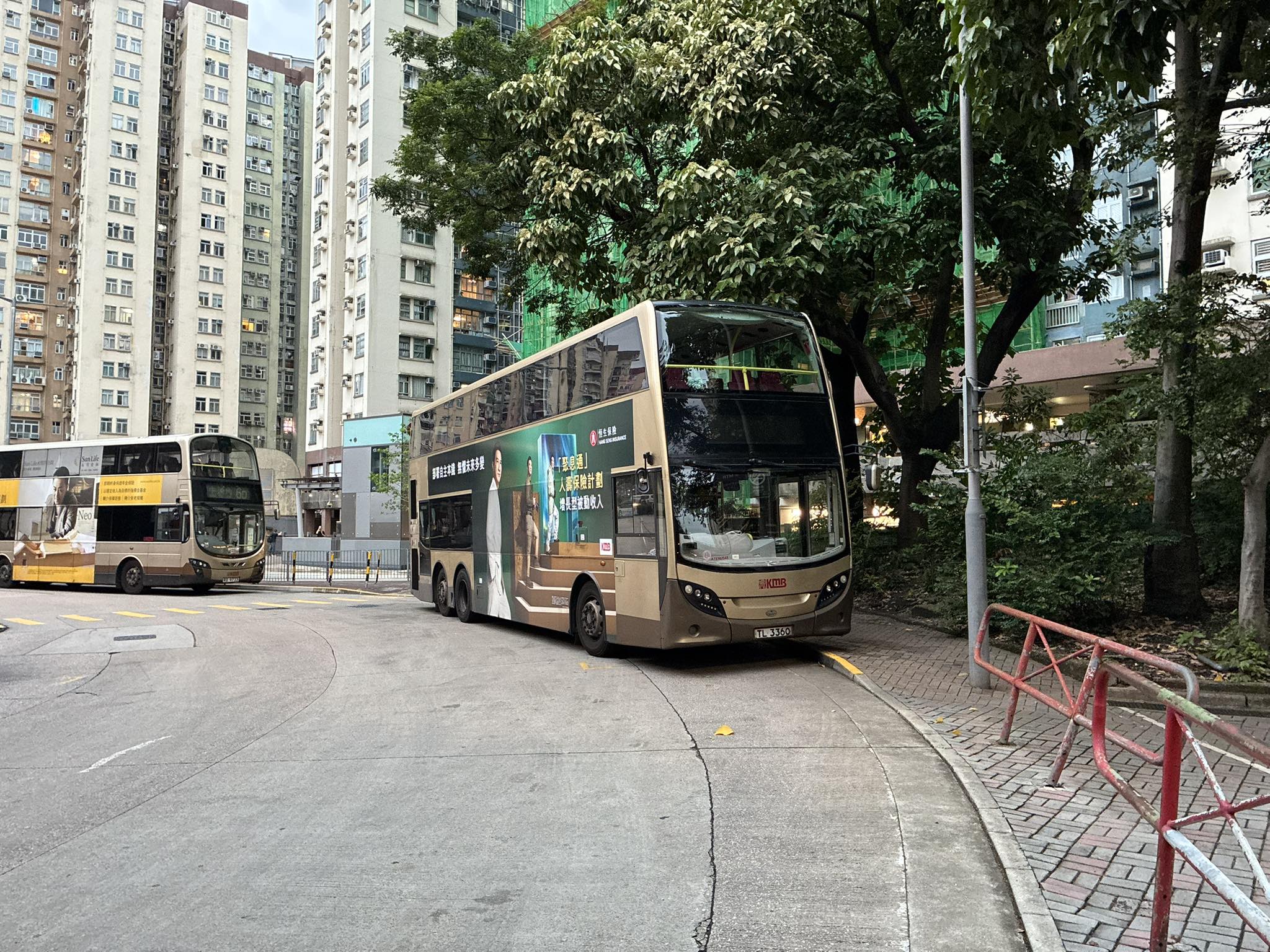 Kowloon Motor Bus Alexander Dennis Enviro500 at Mei Foo