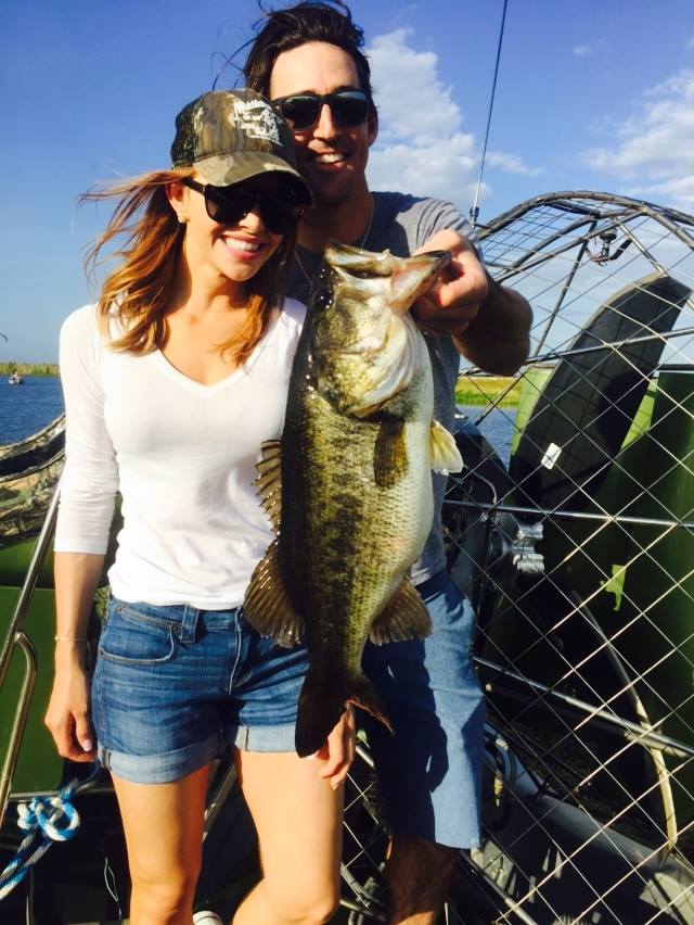 Outbackairboatadventures.com - Jake Owen and wife Lacey with their 9 ...
