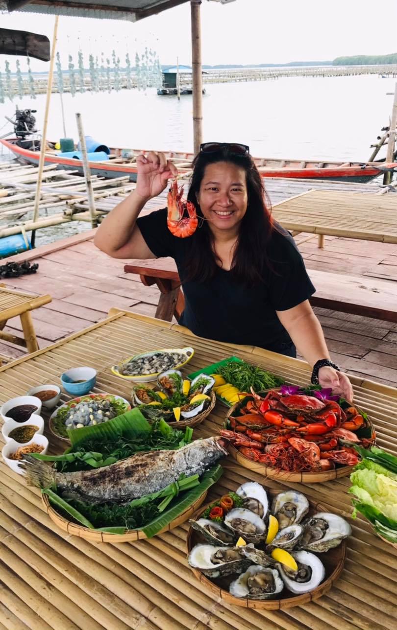 Eat Fish Live Longer, Eat Oyster Love... - Rami in the Wild