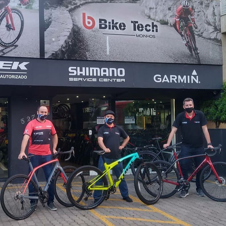 trek bicycle porto alegre Precaliber 24 8-Speed Suspension Nautical Navy  FelixBike Speed is a versatile kids bike built for young adventurers who love riding off the road and into the mud Bicicleta | Fotos, Trek bikes,