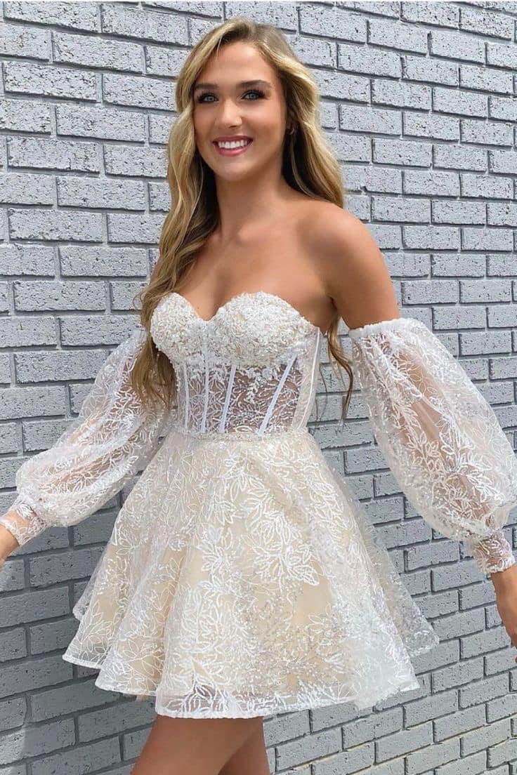 ✨ LOOKING FOR cocktails, gowns dress? ✨ No need to buy an expensive dress for a one-time occasion! 👗 💜 Dress & Gown Rental 📅 3-Day Rental 📩 Message us for available