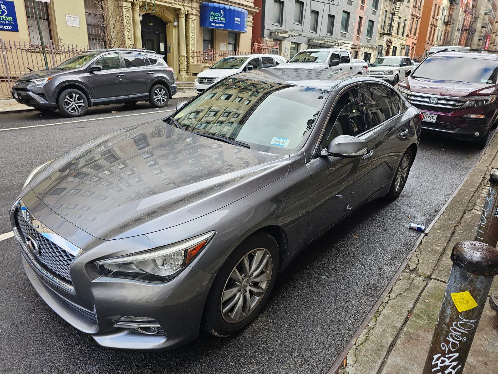 2017 Infiniti Q50 · 2.0t Premium Sedan 4D Cars & Trucks Fairview