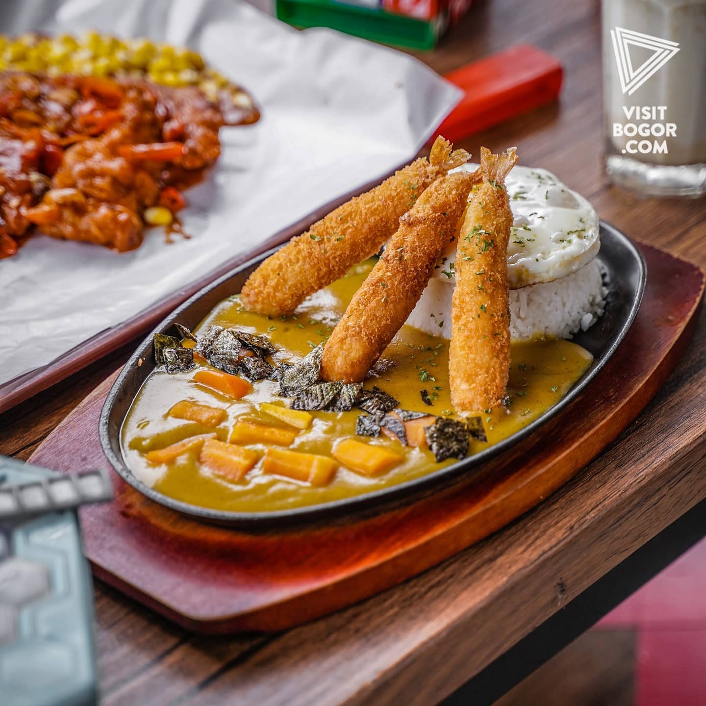 visitbogor.com - REKOMEN CAFE BUAT LONG WEEKEND @sudutemu...