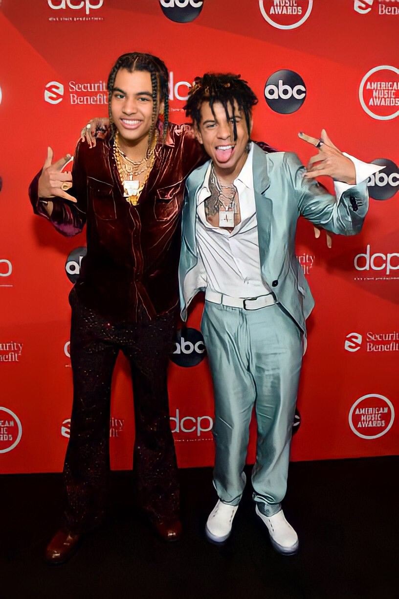 24kgoldn Iann Dior Lewis All Music Pop F C Facebook