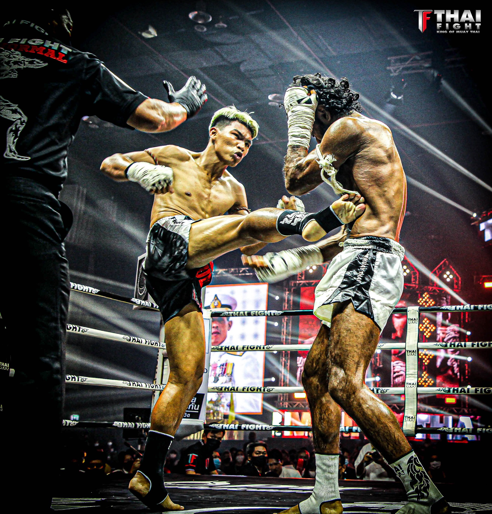 เตะด้วย ต่อยด้วย... - Thai Fight : King Of Muay Thai | Facebook