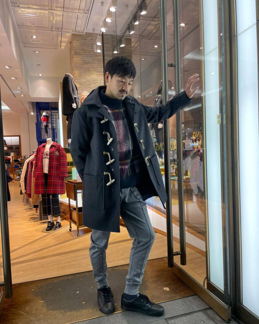 Tommy Hilfiger サッカー元日本代表の松井大輔 Facebook