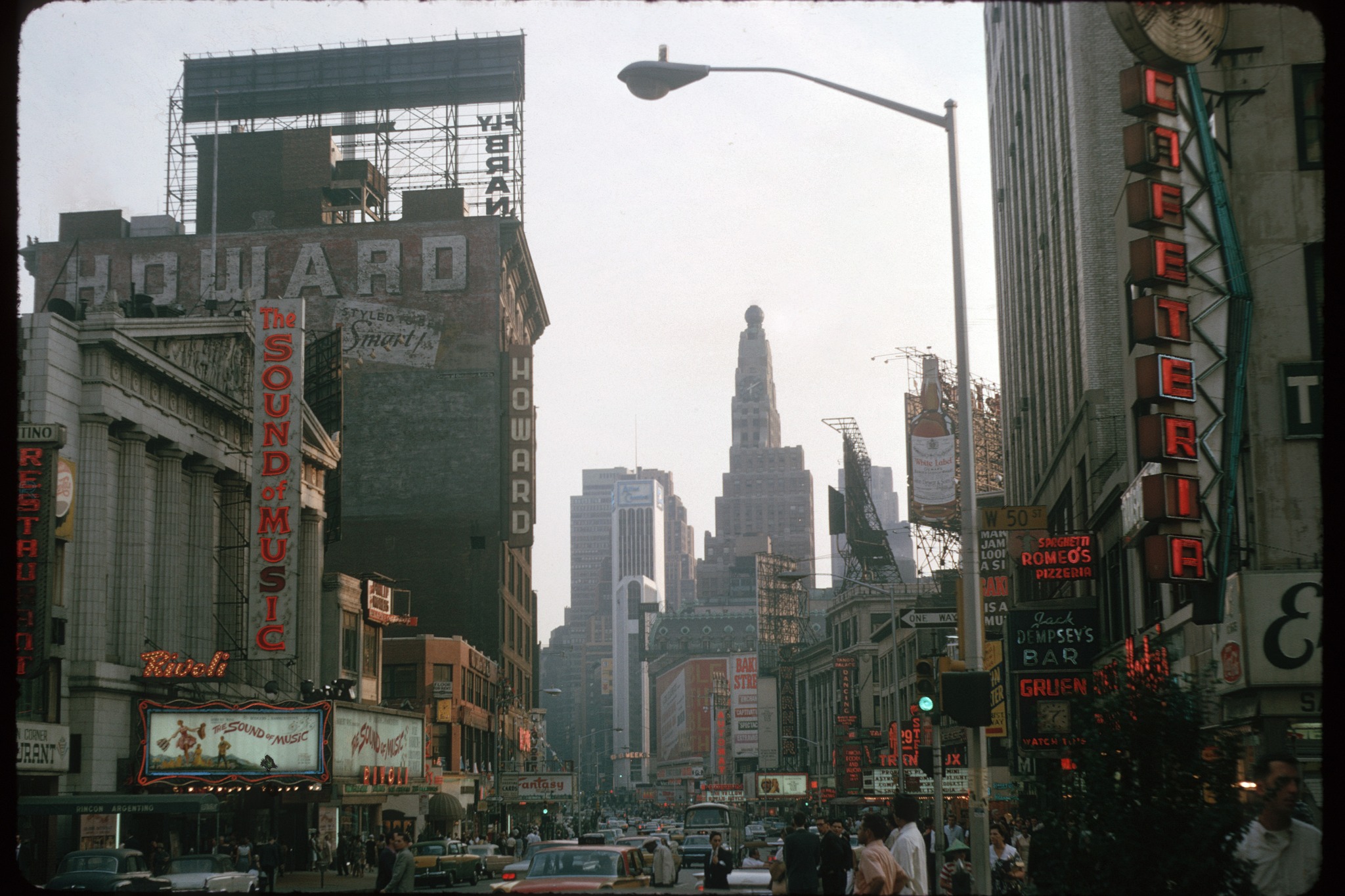 Manhattan street view in 1965 | New York City, NY