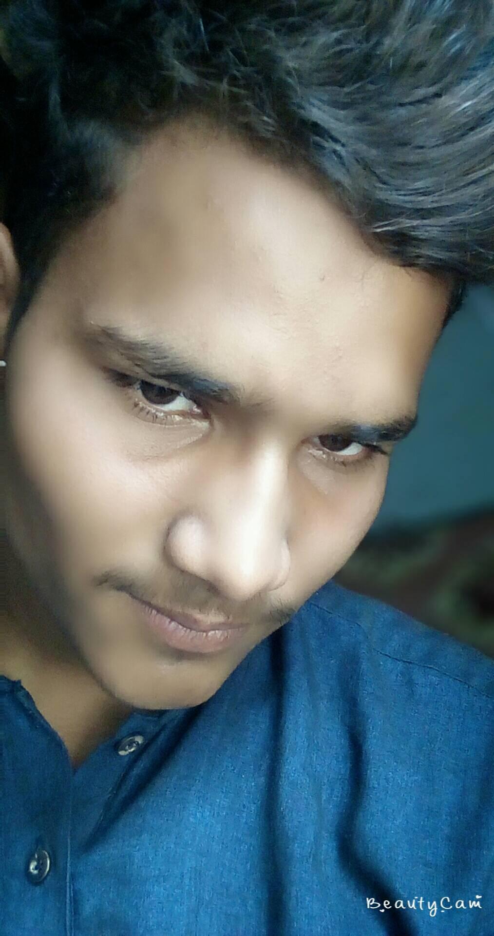 Adnan jan