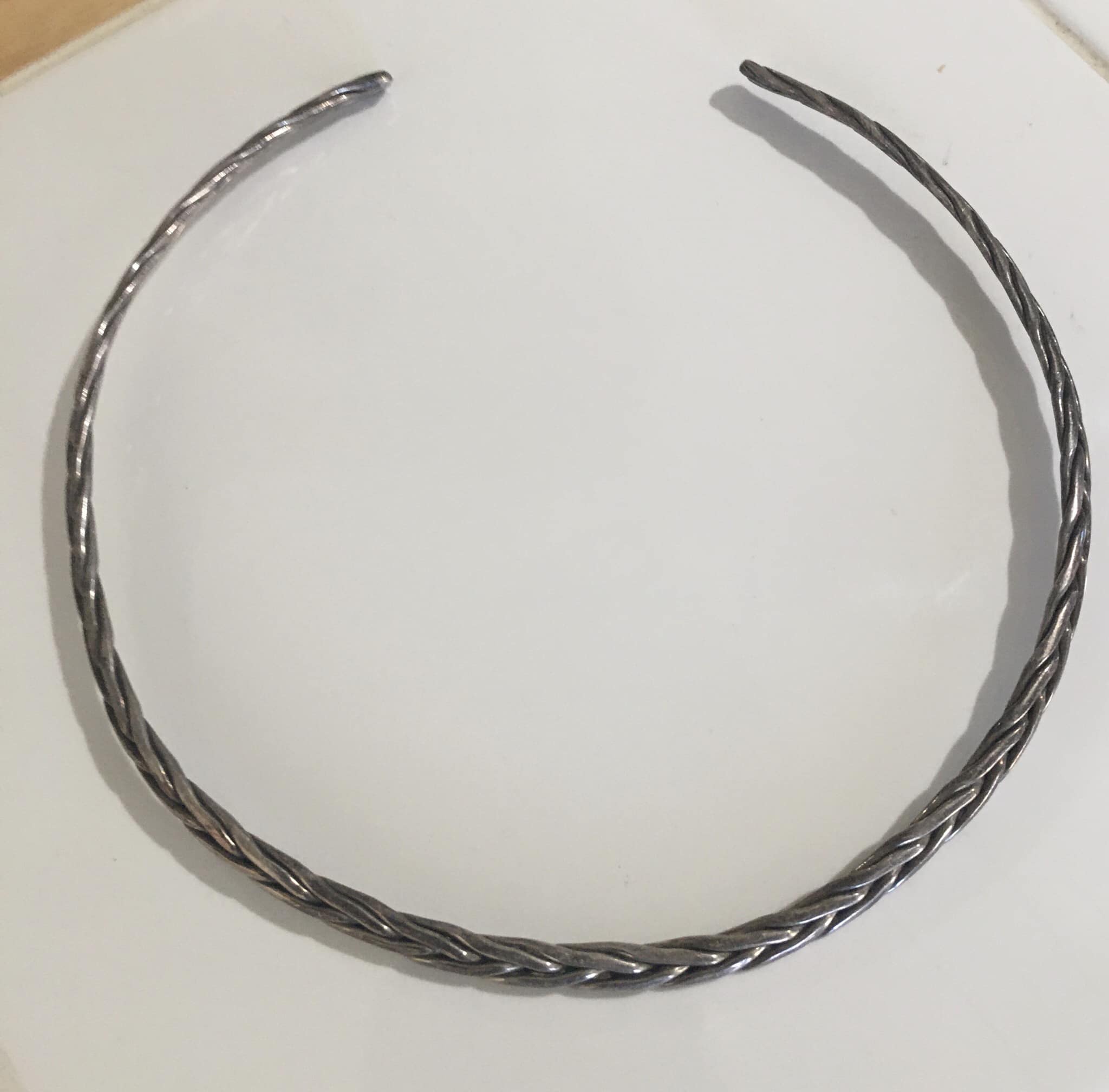 Vtg Sterling silver chocker necklace hook closure Needs a little