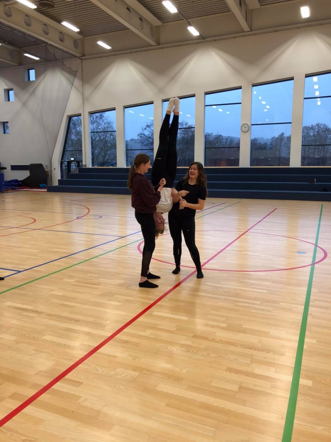 1-a-har-arbejdet-med-akrobatik-og-rosborg-gymnasium-hf