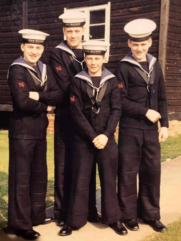 HMS Raleigh - Class Photos (Unknowns) | Still looking for any D137s ...