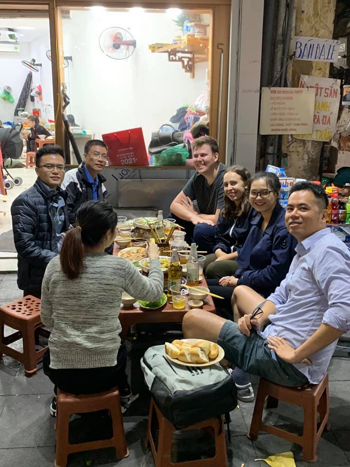 Couchsurfing Café