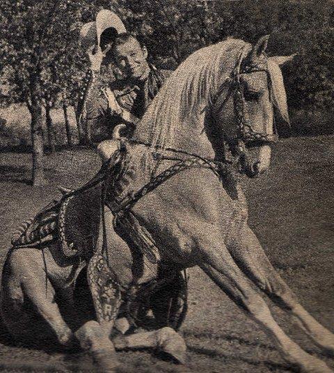 Trigger Who can forget Trigger Lynne Roberts-Roy Rogers in Billy the ...