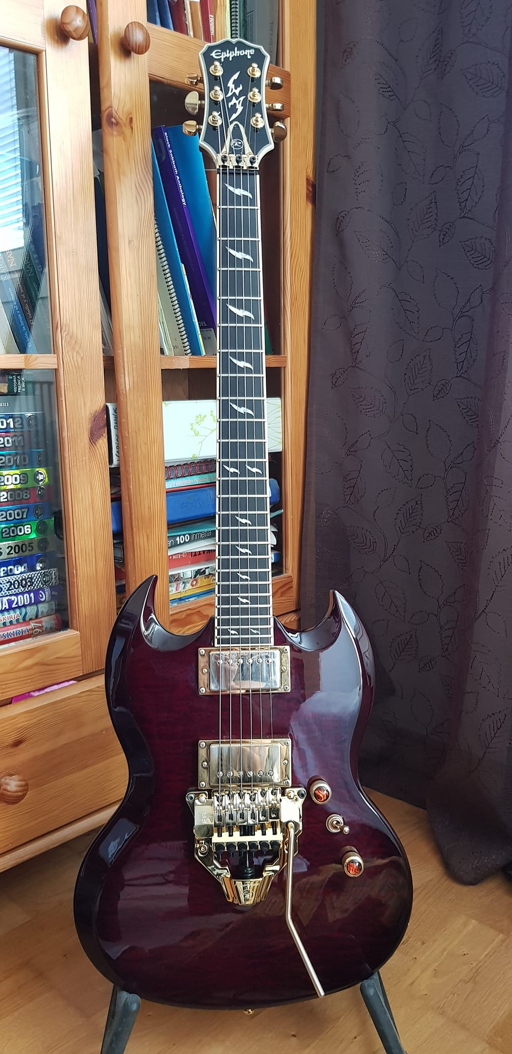 Customized Epiphone SG Custom Prophecy GX with Floyd Rose FRX tremolo