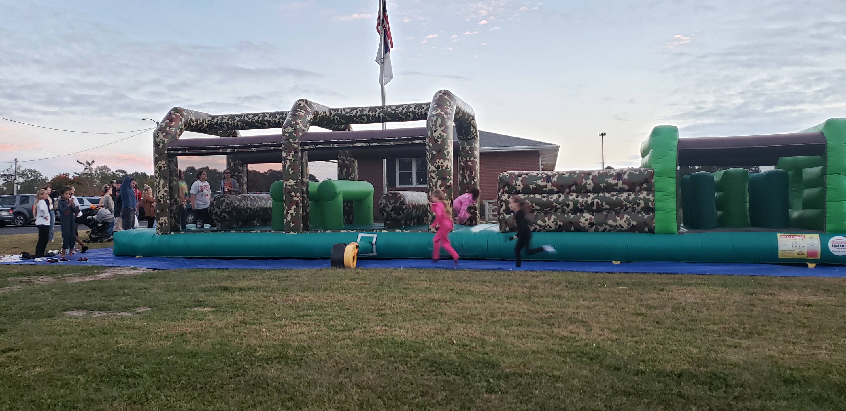 Kellum Baptist Kids - Obstacle course by Onslow Inflatables Inc-Bounce ...
