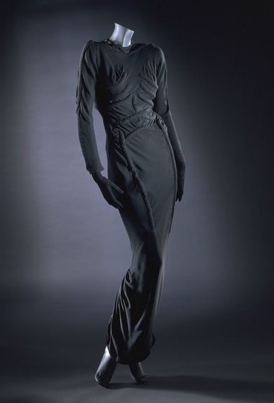 skeleton dress formal Style so good it's scary… Elsa Schiaparelli used clever layering, quilting and padding to make the large bones on this black evening 💀 Renowned for playing with subversive details and Sale<200