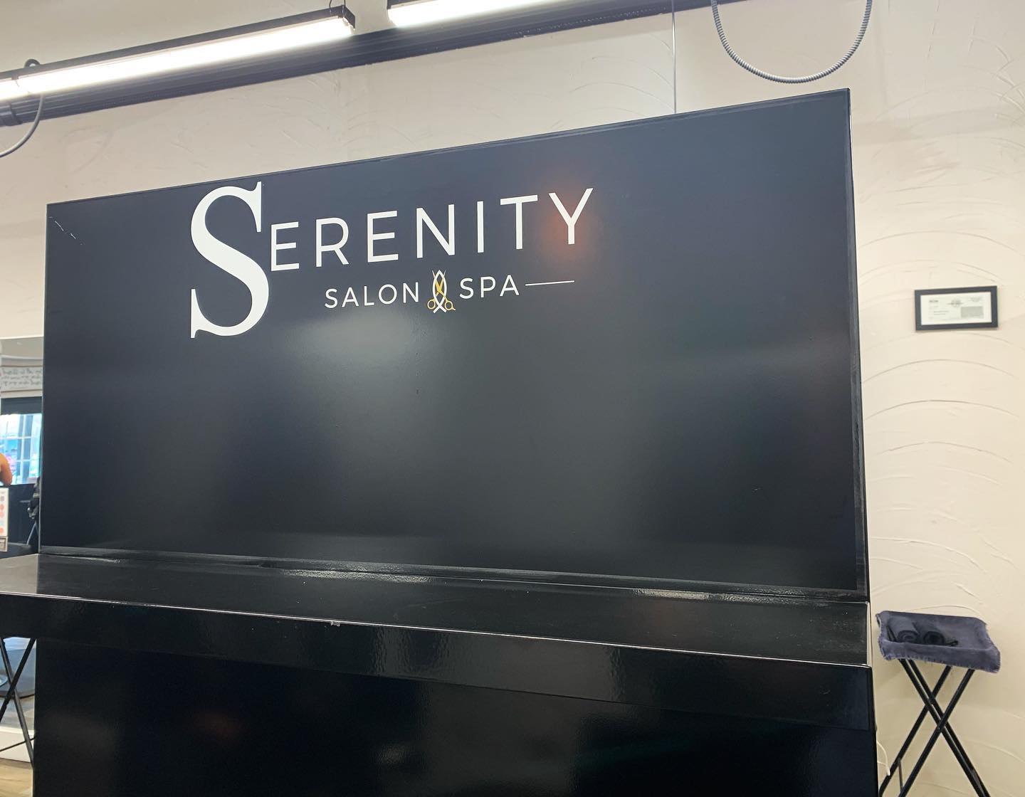 Loved upgrading these shelves with... - Signscape Graphics | Facebook