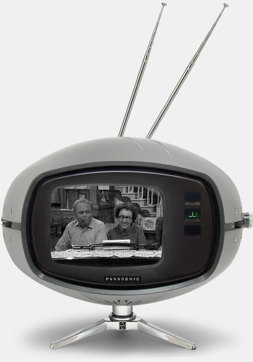 Panasonic Model TR-005 Space Age Television from 1969. So cool!