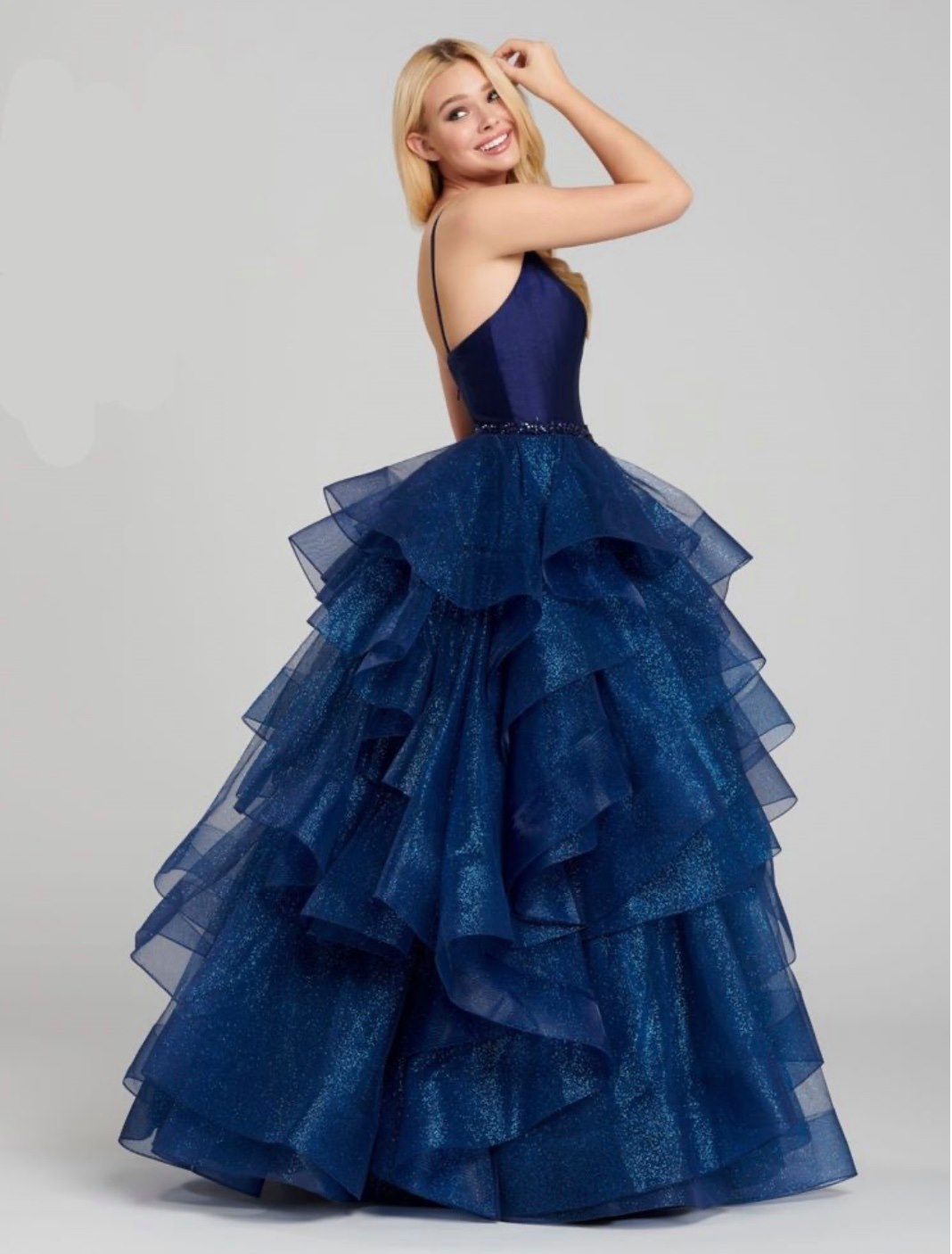 Dress Code Nine - Which prom dress suits me? Worrying...
