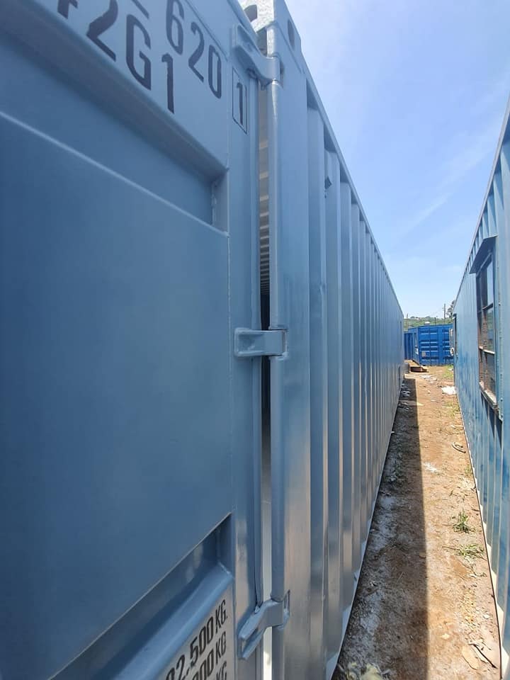 12mt Container Split - 4mt Office /8mt... - CLA - Containers | Facebook