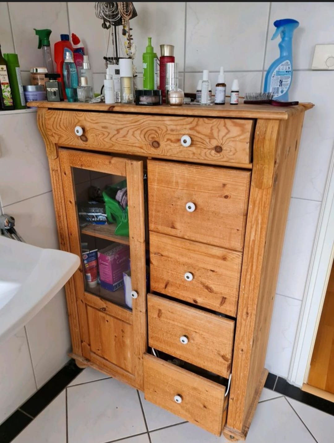 Bei Ebay Kleinanzeigen gefunden :) ein bisschen Farbe drauf und 🤗🤗😃