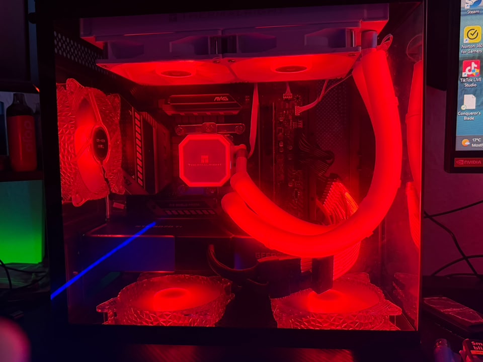 My prebuilt gaming PC with i7-10700k and 3070 RTX