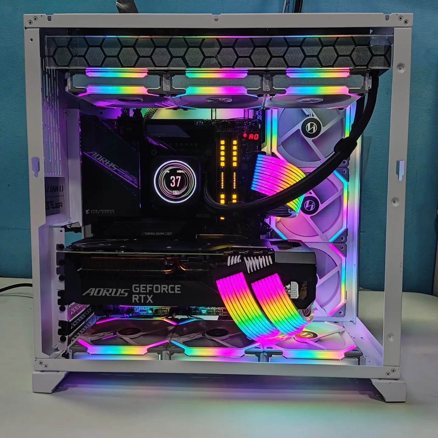 Custom PC build with Intel i7 13700k and RTX 3080 ti