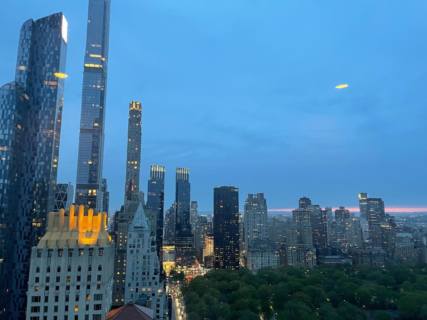 Staff Meal - A New York Sunset @parklanenewyork...