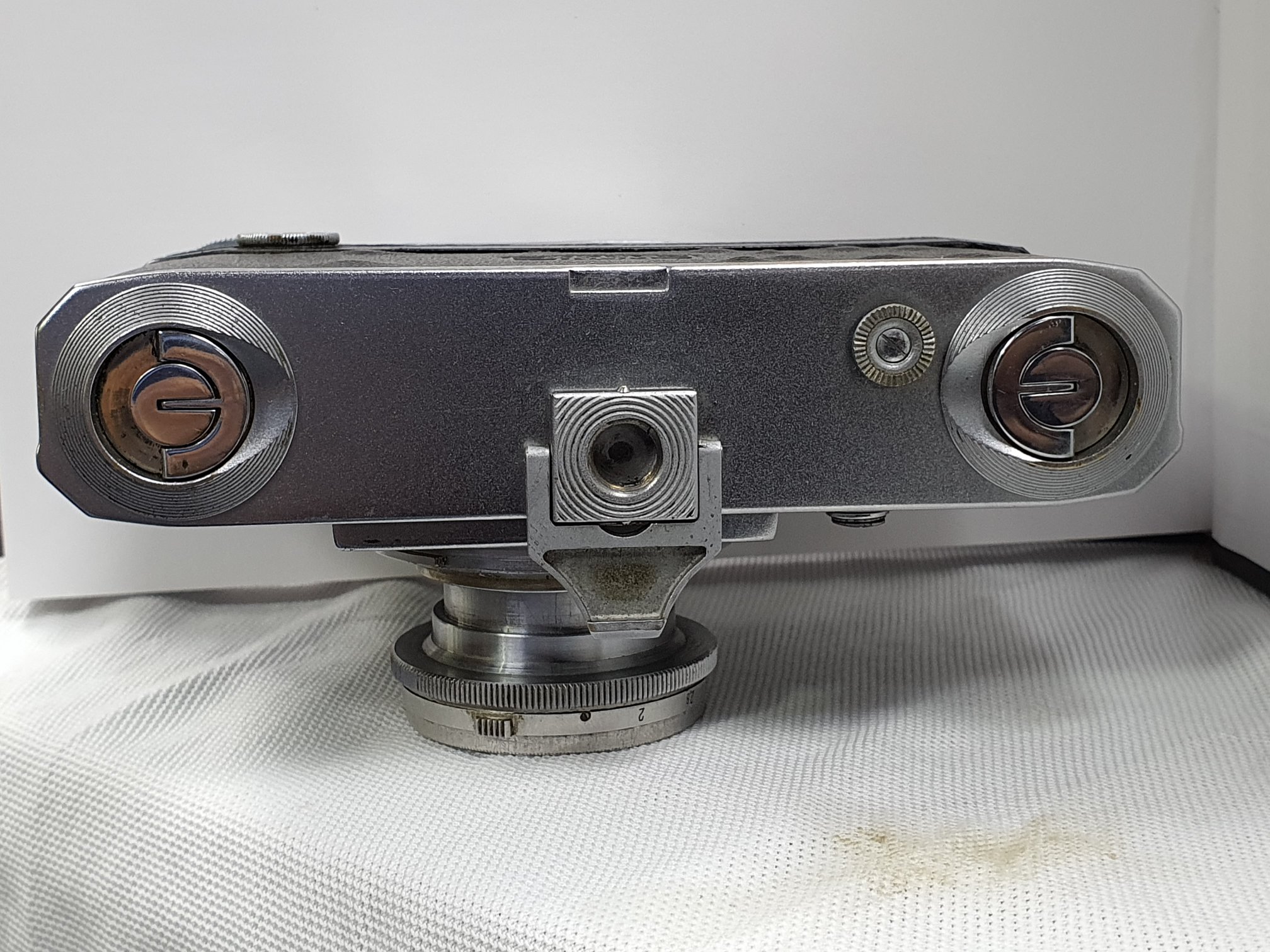 Restoration of 1936 Contax III camera with rare Sonnar lens