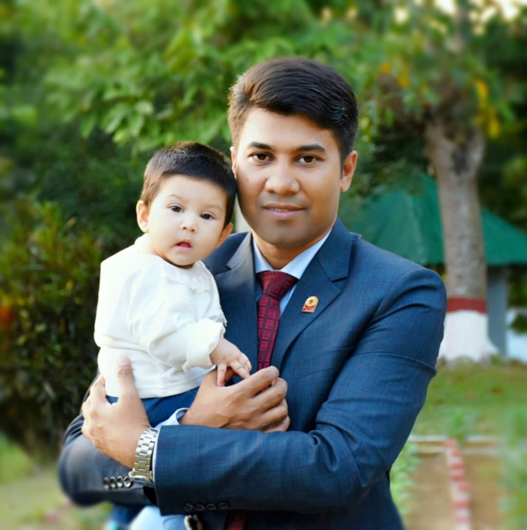 Mak Azad