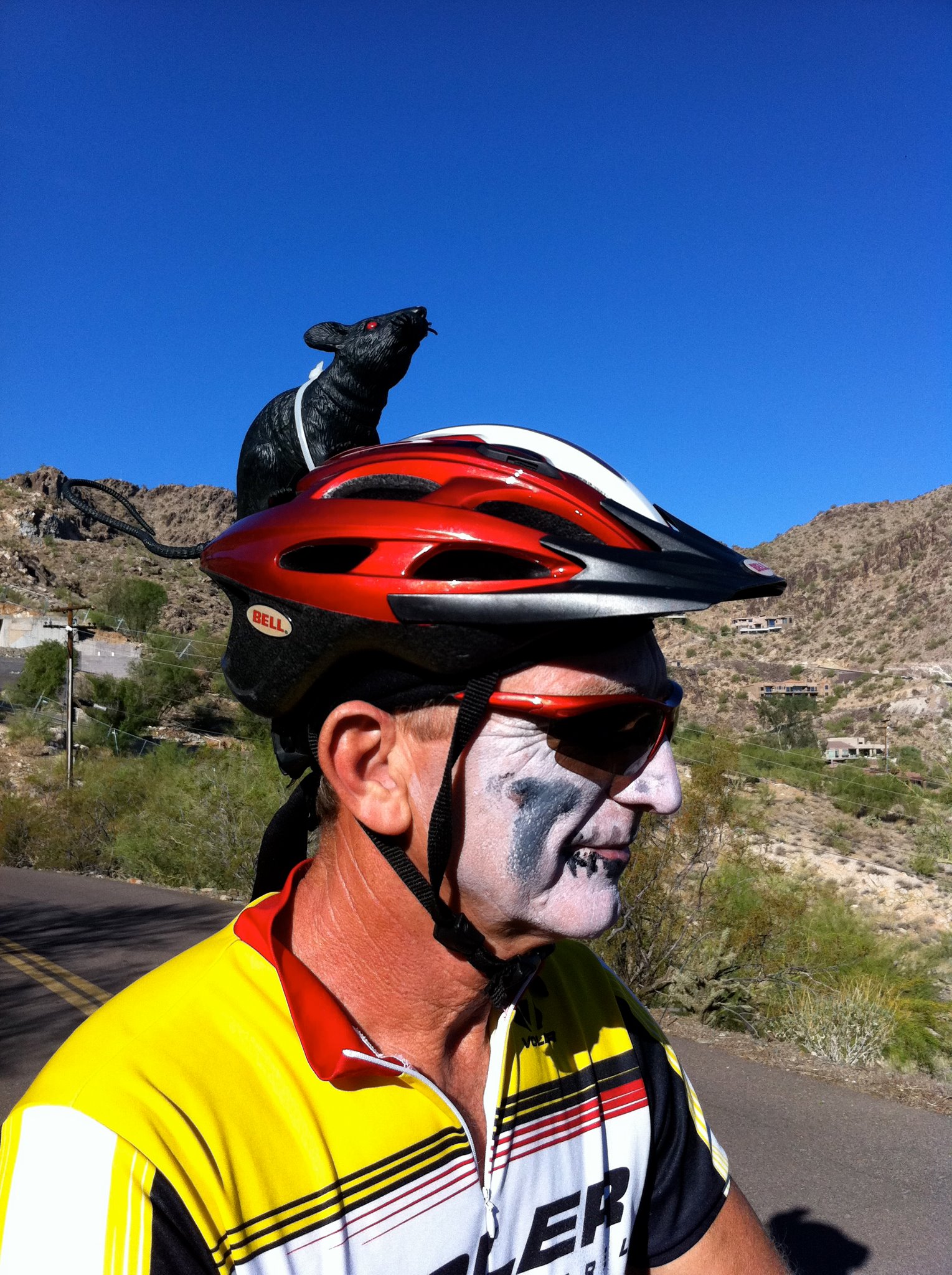 bike helmet sunglasses costume Tifosi Moab XC Fototec flying look and pair perfectly with your flight suit for a fully cleared Cyclist in dinosaur costume rides
