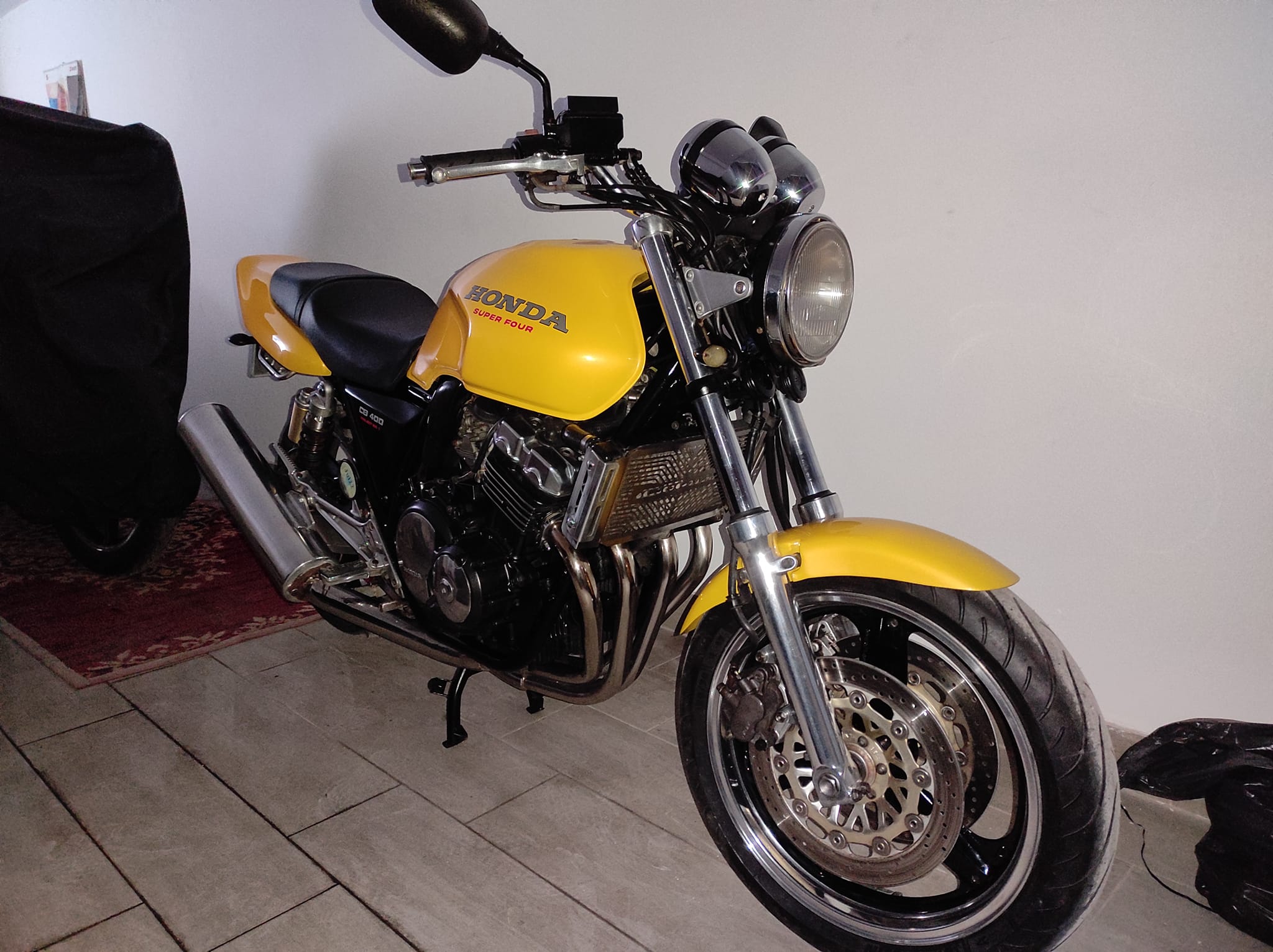 My 1994 honda CB400 from Malta